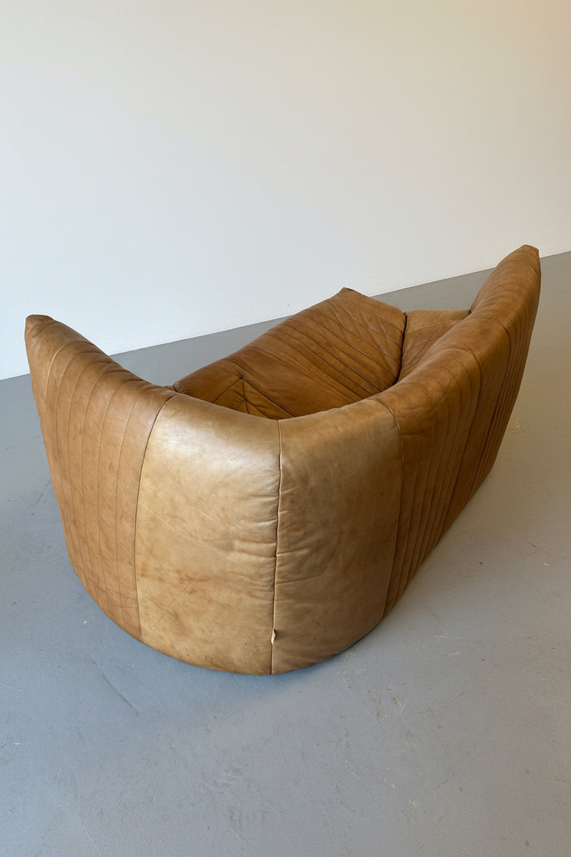 Canapé d’angle Aralia par Michel Ducaroy pour Ligne Roset en cuir