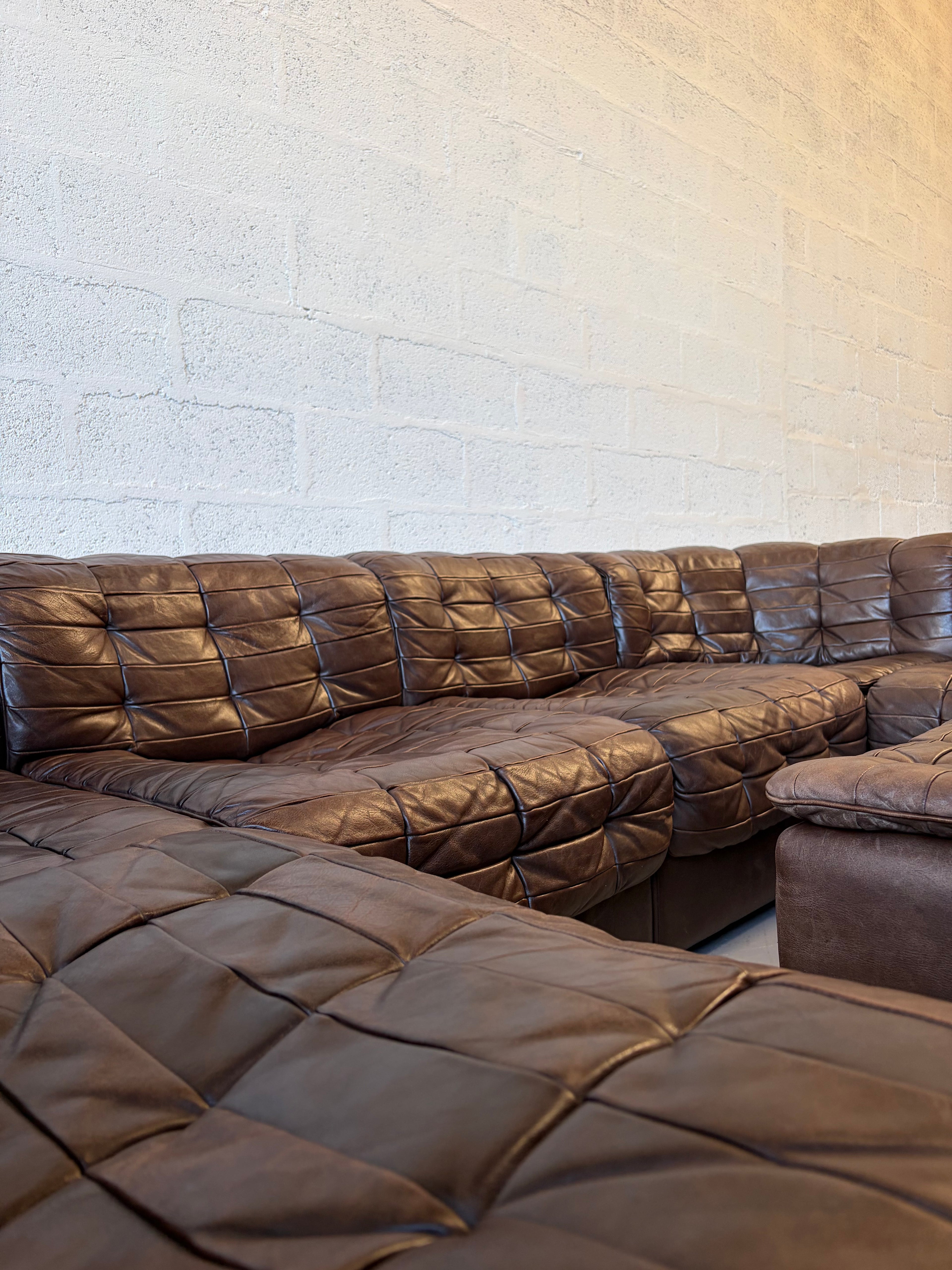 Canapé modulable De Sede DS11 en cuir patchwork chocolat